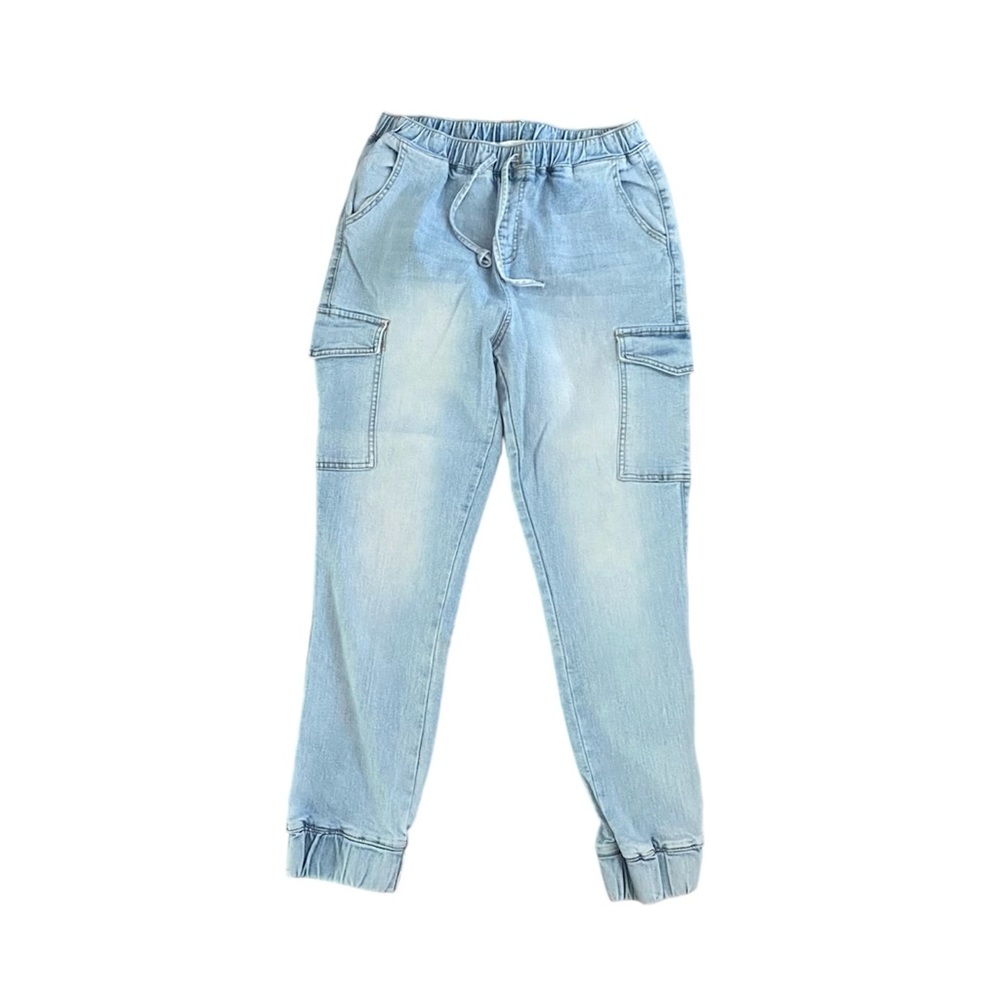 Almost Famous acid wash cargo fit denim jeans